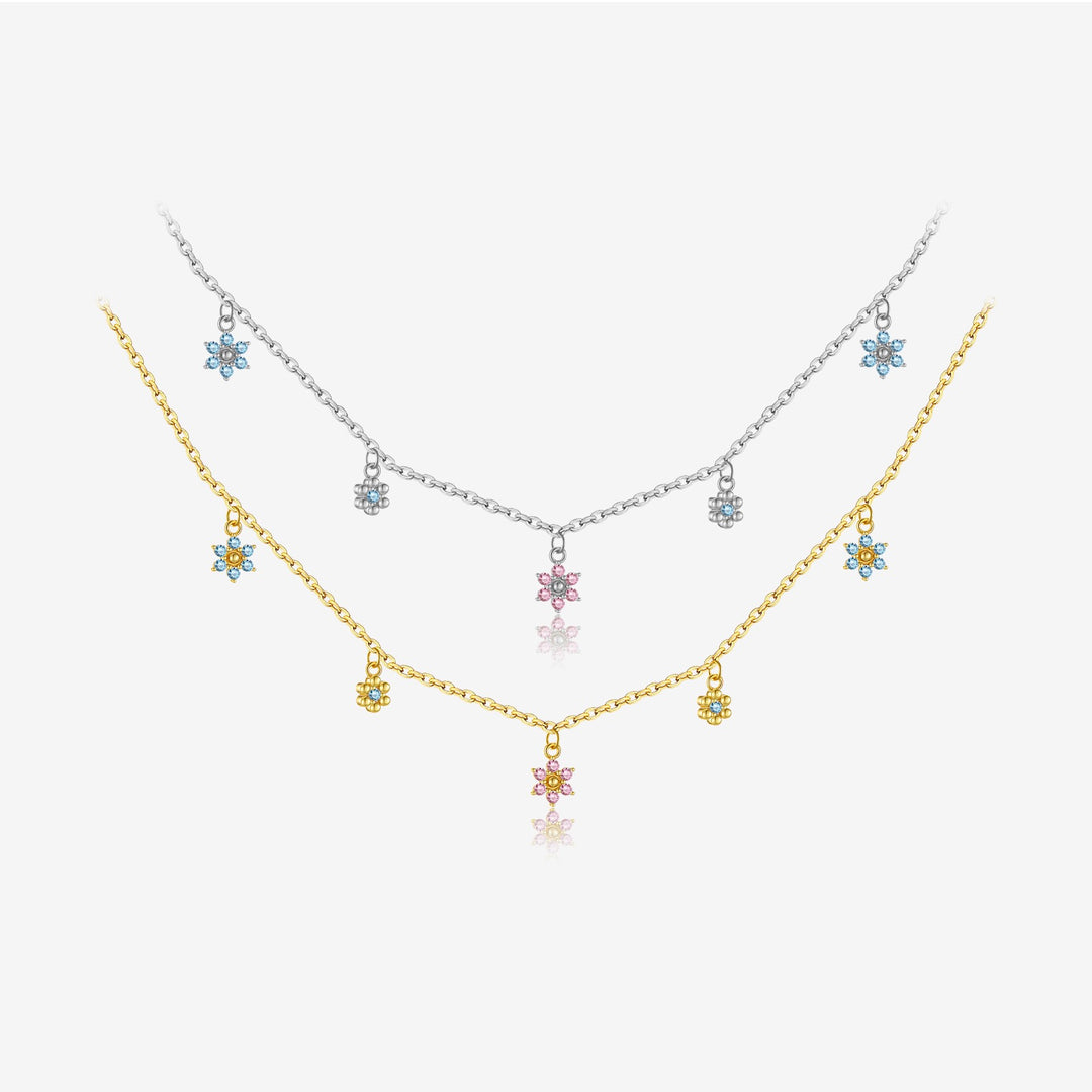 Tiny Bloom Necklace