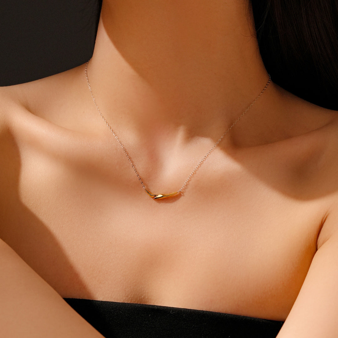 Golden Soar Necklace