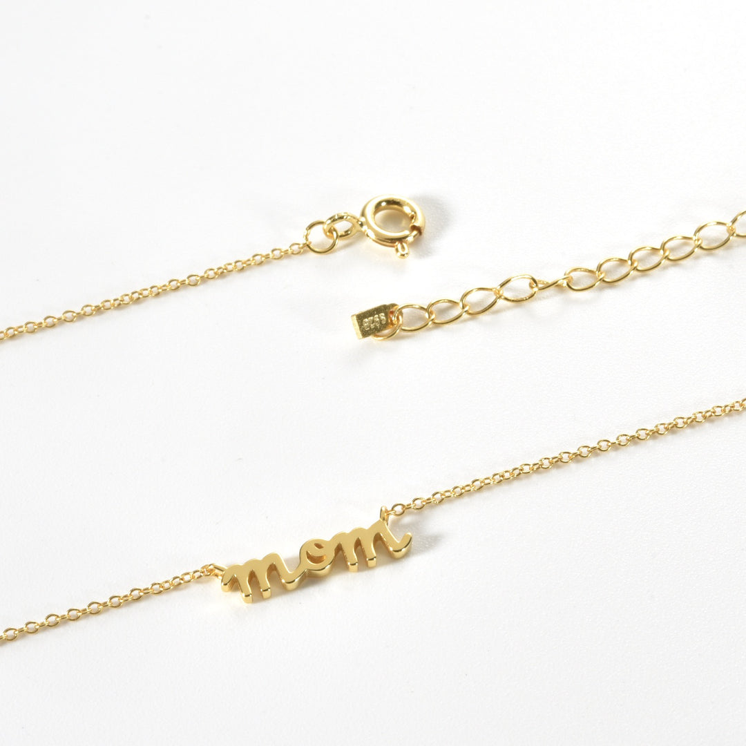 Mama Necklace