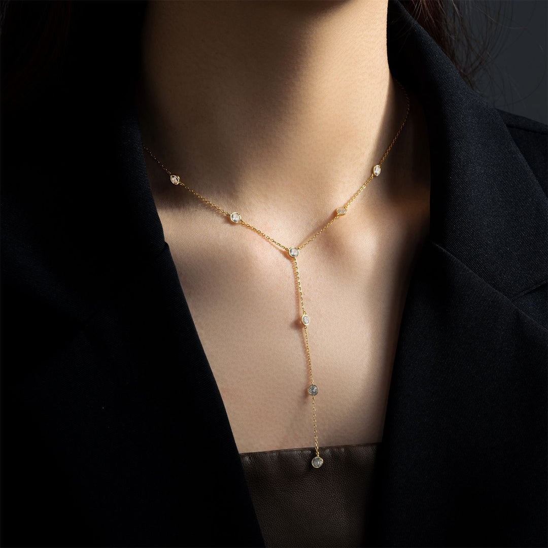 STARLIGHT FLOW NECKLACE